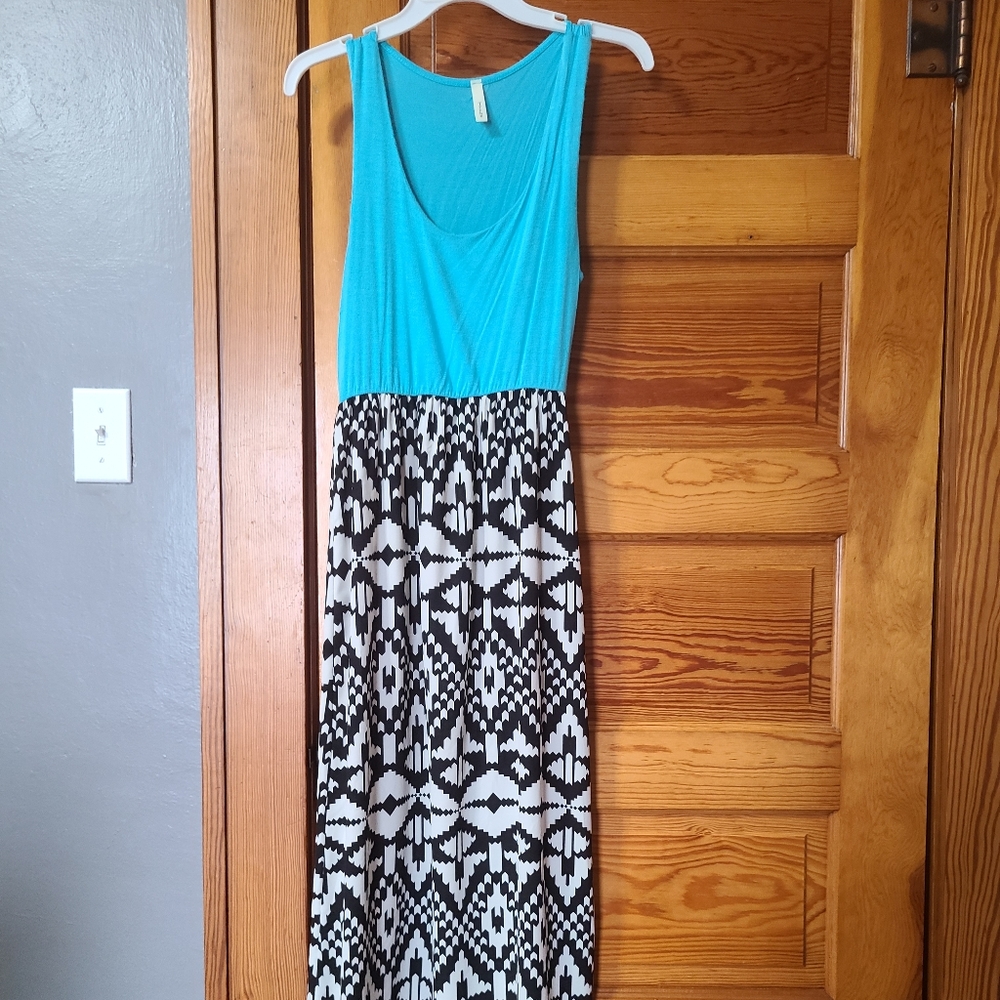 Fun summer maxi dress
